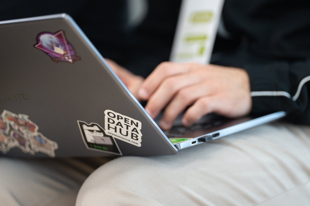 NOIhackathon's tweet photo. 📣 Save the date! Registrations open in less than one week!

The NOI Hackathon SFSCON Edition is coming to NOI Techpark Bolzano/Bozen on 13th-14th November 2026.

🗓️ Registration opens on 12th October, mark your calendar!

#NOIHackathon #hackbz #hackathonbz https://t.co/uJkyoLsGGM