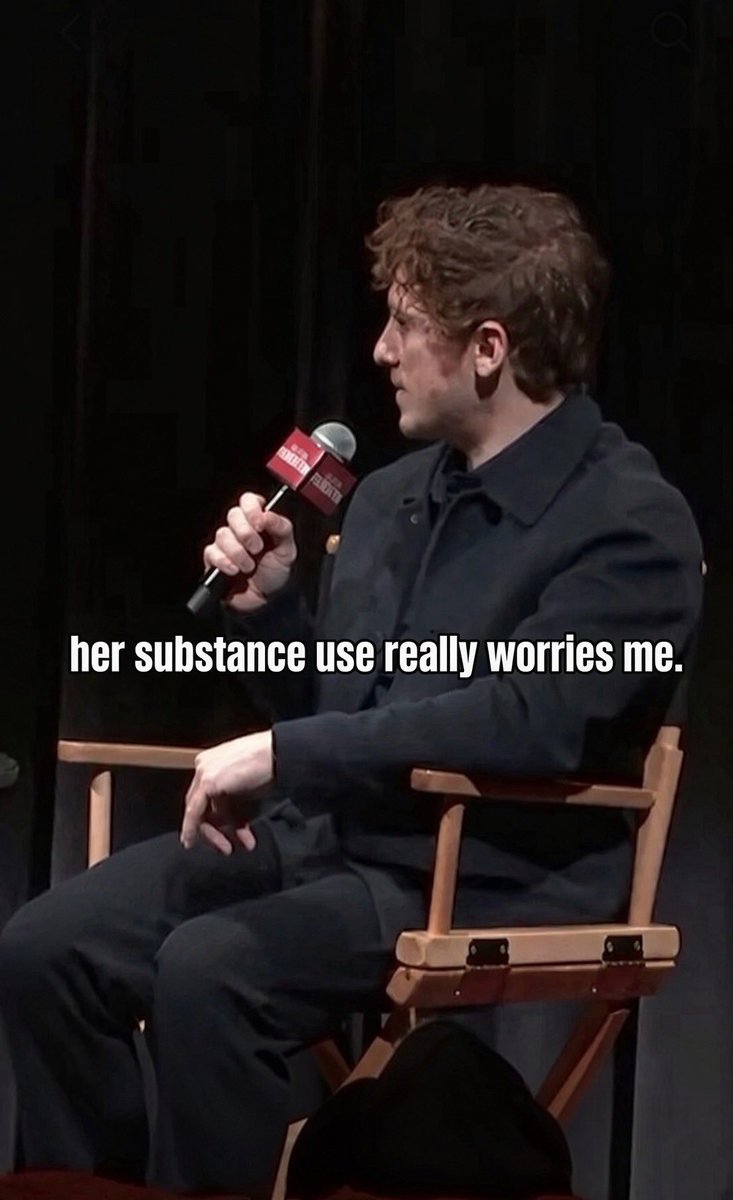 BigBull778's tweet photo. Ethan Slater has reportedly opened up about why his marriage to Ariana Grande came to an end, saying he believed she was still deeply affected by Mac Miller’s passing. 

According to the reported comments, he felt the loss had changed her and claimed she turned to substance use as a way of coping. He said he tried to encourage her to find healthier ways to deal with the pain, but ultimately decided that walking away was necessary for his own well-being.