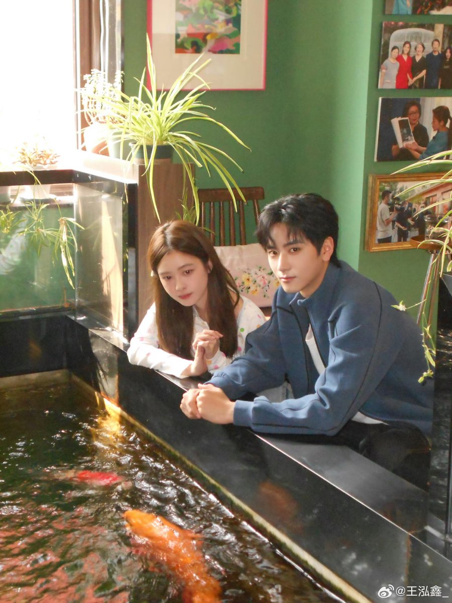 dandelions_star's tweet photo. How many photoshot do you have Nanke and Xiaolian? This cp feeding us well. 

#AgainstTheCurrent https://t.co/CyF0Sz3OrM