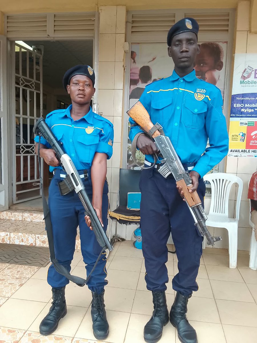 AKasingye's tweet photo. Financial institutions like SACCOs, @TayariSecurity is well trained in securing your business. Contact us. Joshua +256 777 792 260 https://t.co/WwwyLMTVuz