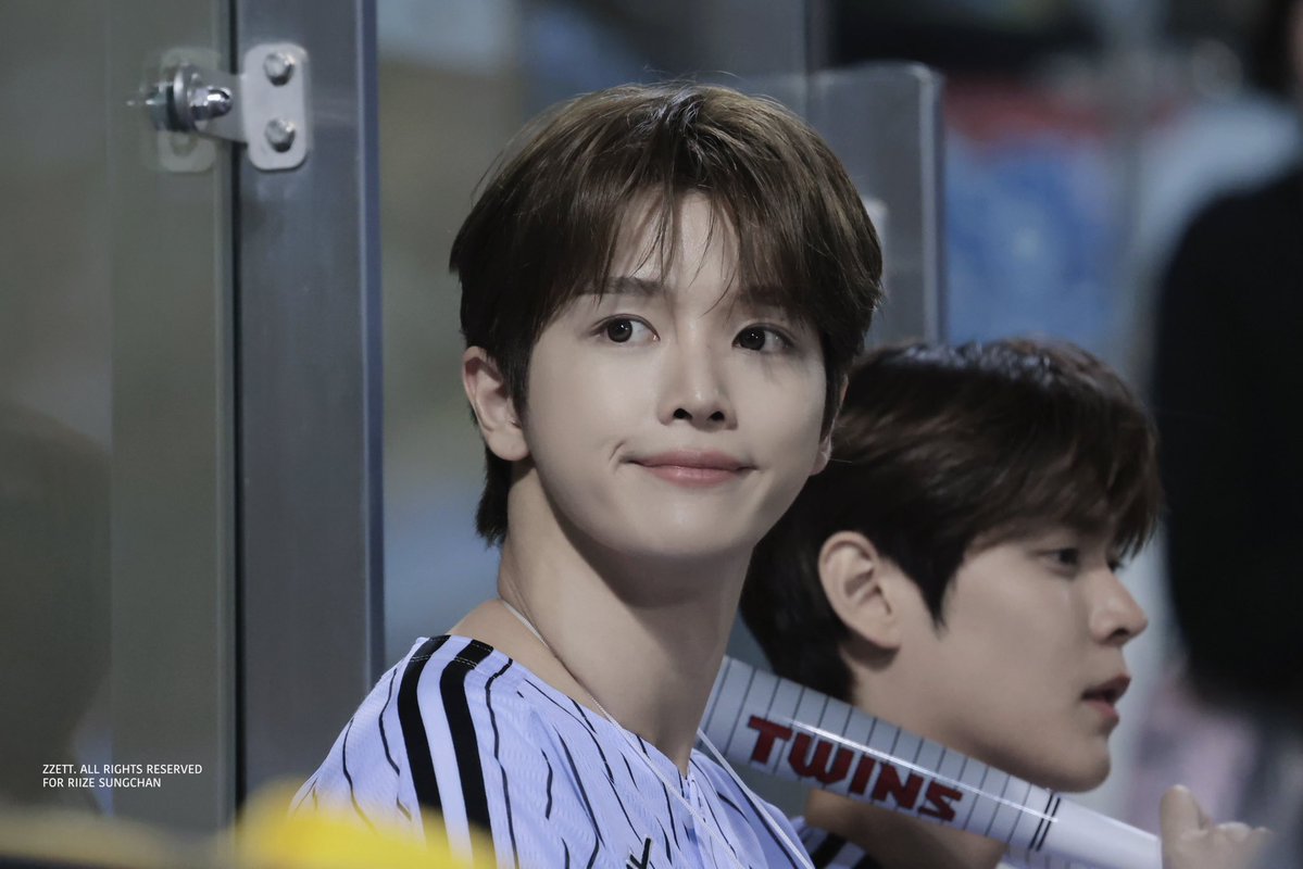 zzett913's tweet photo. 261006 #성찬 #SUNGCHAN https://t.co/AN8IKcjHAR