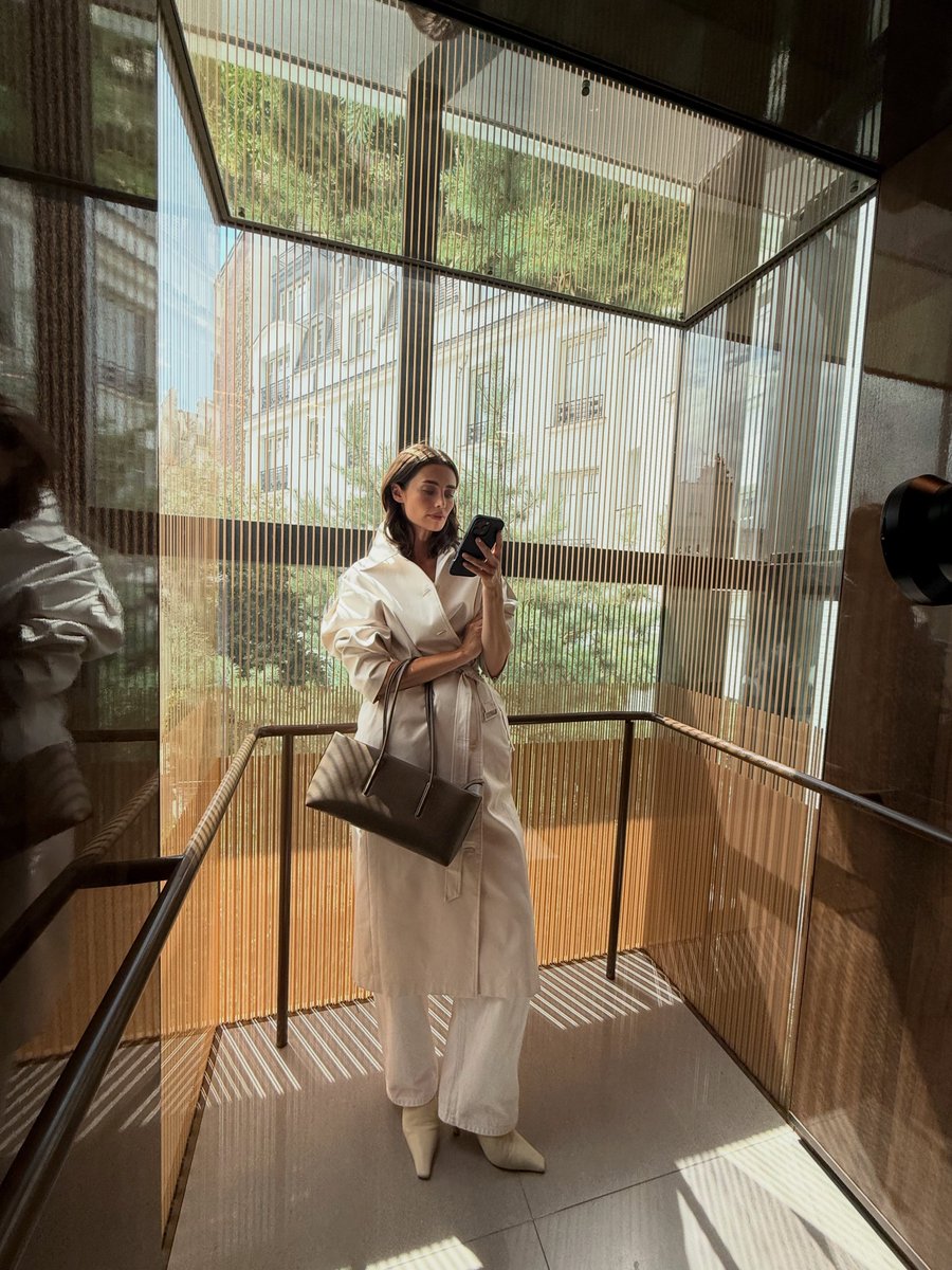 Rebkcca's tweet photo. So thrilled to collaborate with DeMellier London on The Stockholm Shoulder x Rebecca Donaldson. Loved bringing this timeless piece to life — truly the perfect touch of chic for any look. #ICONS26 https://t.co/kfLwSq5jkf
