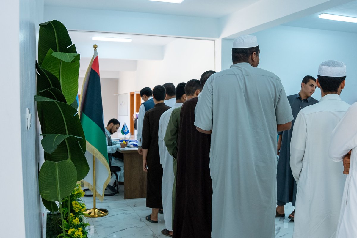 sharia_9_8's tweet photo. #مقتطفات
#المقابلة_الشخصية لمجموعة جديدة من المتقدمين للالتحاق بالجامعة الإسلامية، ضمن إجراءات القبول للعام الجامعي 2026–2027م.
نسأل الله لهم التوفيق والنجاح.

ولا يزال #التسجيل_مستمرًا، والفرصة متاحة للراغبين في الالتحاق بالجامعة.
رابط التسجيل: https://t.co/Xb1VwHG6In