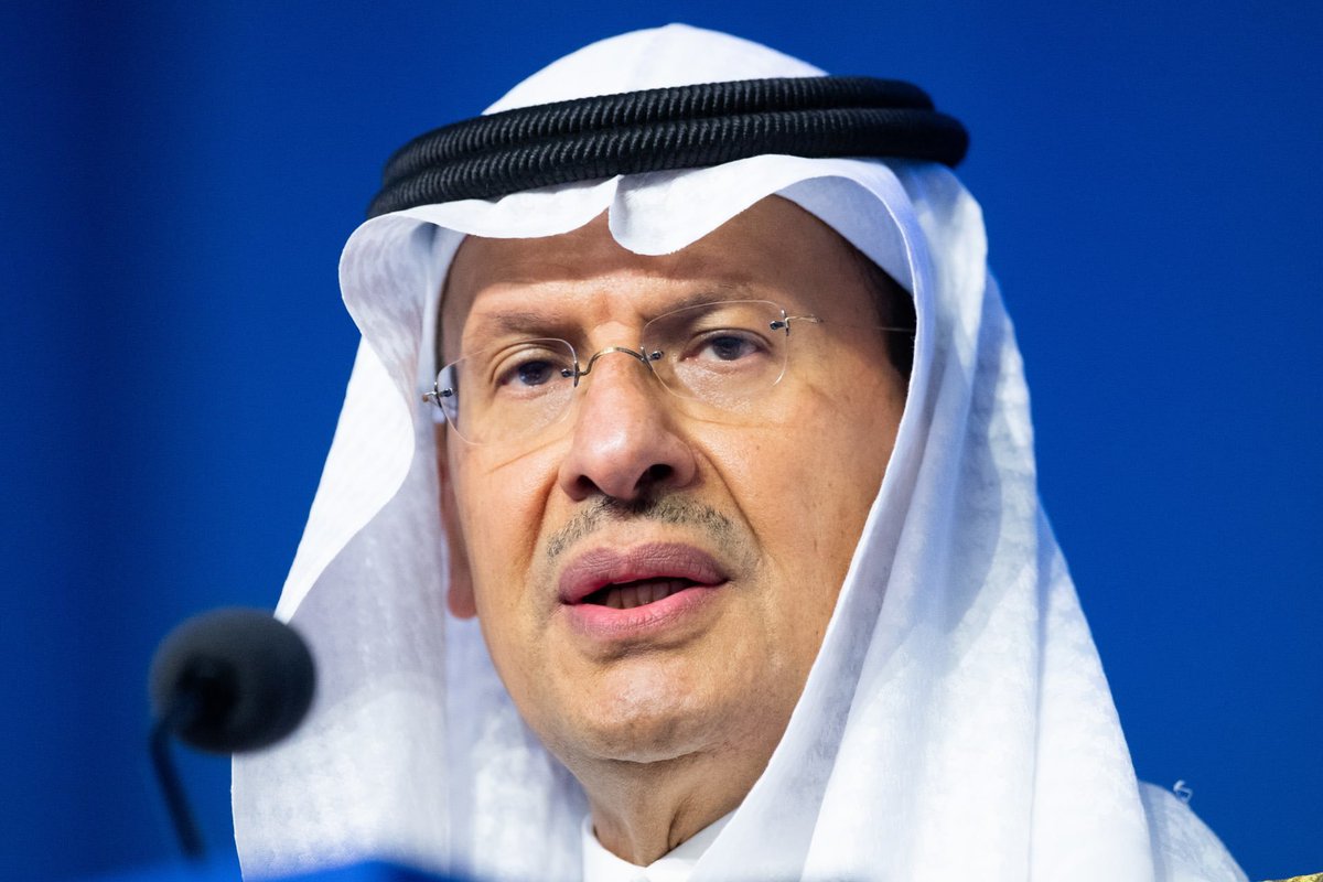 SAlhamid12's tweet photo. The Minister of Energy, Industry and Mineral Resources officially confirms:

No mining, industrial, or energy facility will operate unless Saudis, both men and women, make up at least 70% of its workforce. 🇸🇦 https://t.co/YhI2ASod0S