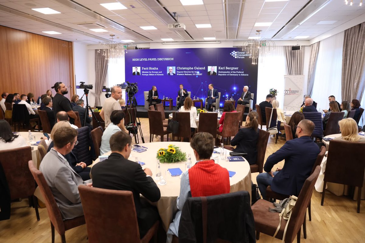 HoxhaFer's tweet photo. A pleasure to participate in the 12th edition of the Tirana #ConnectivityForum, which for more than a decade has been an important platform for advancing discussions on connectivity, regional cooperation and the European future of the Western Balkans. 🇦🇱🇪🇺

My message today was clear: the time has come to move from words to deeds on EU #enlargement, guided by a credible and shared accession roadmap.

#Albania is doing its part. We are delivering, chapter by chapter, benchmark by benchmark, reform by reform, with the objective of concluding accession negotiations by 2027. Because reforms are not conditions imposed from outside; they are investments in a stronger, more democratic and more prosperous Albania. Long before they become EU benchmarks, reforms are milestones on our own path of development and modernisation.

This is why we strongly support the principle of #gradual integration, or, as I call it, "access before accession". Through phased participation in EU policies, the Single Market, common programmes and strategic projects, we can accelerate convergence while strengthening confidence in the enlargement process. This is not and canot be an alternative to membership, but a more credible and resilient pathway towards it, benefiting both candidate countries and the European Union.

Our region has travelled a remarkable path, from conflict to cooperation, from isolation to integration. 

Only through a merit-based process we may earn our place in the European family and turn the #European perspective into a European future. 🇦🇱🇪🇺

#Albania2030 #StrongerTogether

--

Me kënaqësi mora pjesë në edicionin e 12-të të Tirana #ConnectivityForum, i cili prej më shumë se një dekade ka shërbyer si një platformë e rëndësishme për avancimin e diskutimeve mbi ndërlidhjen, bashkëpunimin rajonal dhe të ardhmen evropiane të Ballkanit Perëndimor. 🇦🇱🇪🇺

Mesazhi im sot ishte i qartë: ka ardhur koha të kalojmë nga fjalët te veprat për zgjerimin e Bashkimit Evropian, të udhëhequr nga një udhërrëfyes i besueshëm dhe i përbashkët për anëtarësim.

#Shqipëria po bën pjesën e saj. Ne po ecim përpara kapitull pas kapitulli, kriter pas kriteri, reformë pas reforme, me objektivin për të përmbyllur negociatat e anëtarësimit deri në vitin 2027. Sepse reformat nuk janë kushte të imponuara nga jashtë; ato janë investime për një Shqipëri më të fortë, më demokratike dhe më të begatë. Shumë përpara se të bëhen standarde të BE-së, ato janë gurë kilometrikë në rrugën tonë të zhvillimit dhe modernizimit.

Pikërisht për këtë arsye mbështesim fuqimisht parimin e integrimit gradual, ose siç më pëlqen ta quaj, “akses përpara anëtarësimit”. Përmes pjesëmarrjes së shkallëzuar në politikat e BE-së, në Tregun e Përbashkët, në programet e përbashkëta dhe projektet strategjike, mund të përshpejtojmë konvergjencën, duke forcuar njëkohësisht besimin në procesin e zgjerimit. Kjo nuk është dhe nuk mund të jetë një alternativë ndaj anëtarësimit të plotë, por një rrugë më e besueshme, më pragmatike dhe më e qëndrueshme drejt tij, në dobi si të vendeve kandidate, ashtu edhe të vetë Bashkimit Evropian.

Rajoni ynë ka bërë një rrugëtim të jashtëzakonshëm: nga konflikti te bashkëpunimi, nga izolimi te integrimi. 

Vetëm përmes një procesi të bazuar në meritë mund të fitojmë vendin që na takon në familjen evropiane dhe ta shndërrojmë perspektivën evropiane në një të ardhme evropiane. 🇦🇱🇪🇺

#Shqipëria2030     #Sëbashku