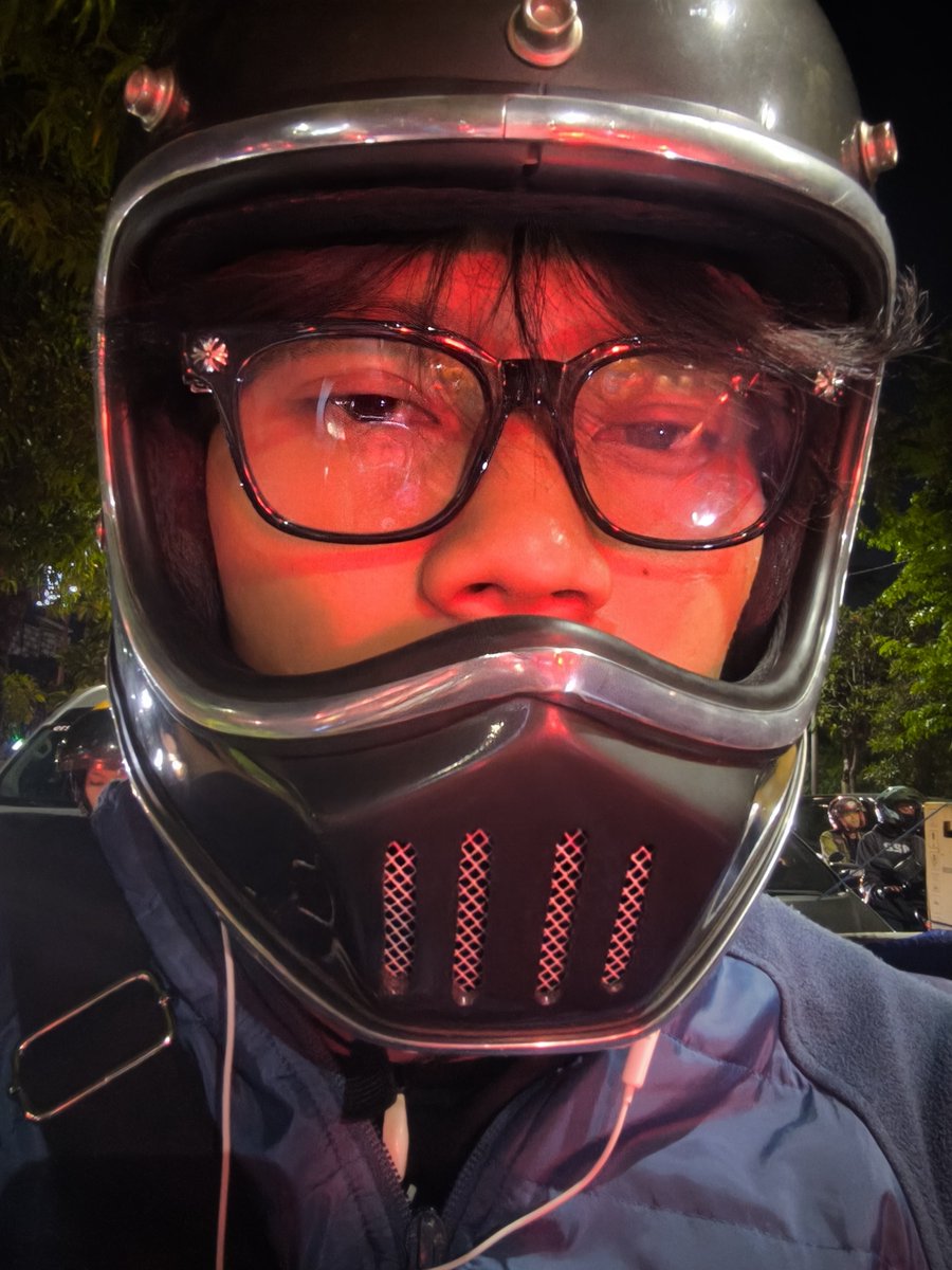 fudgethecowboy's tweet photo. hai waru. https://t.co/Xluv0oSVCS