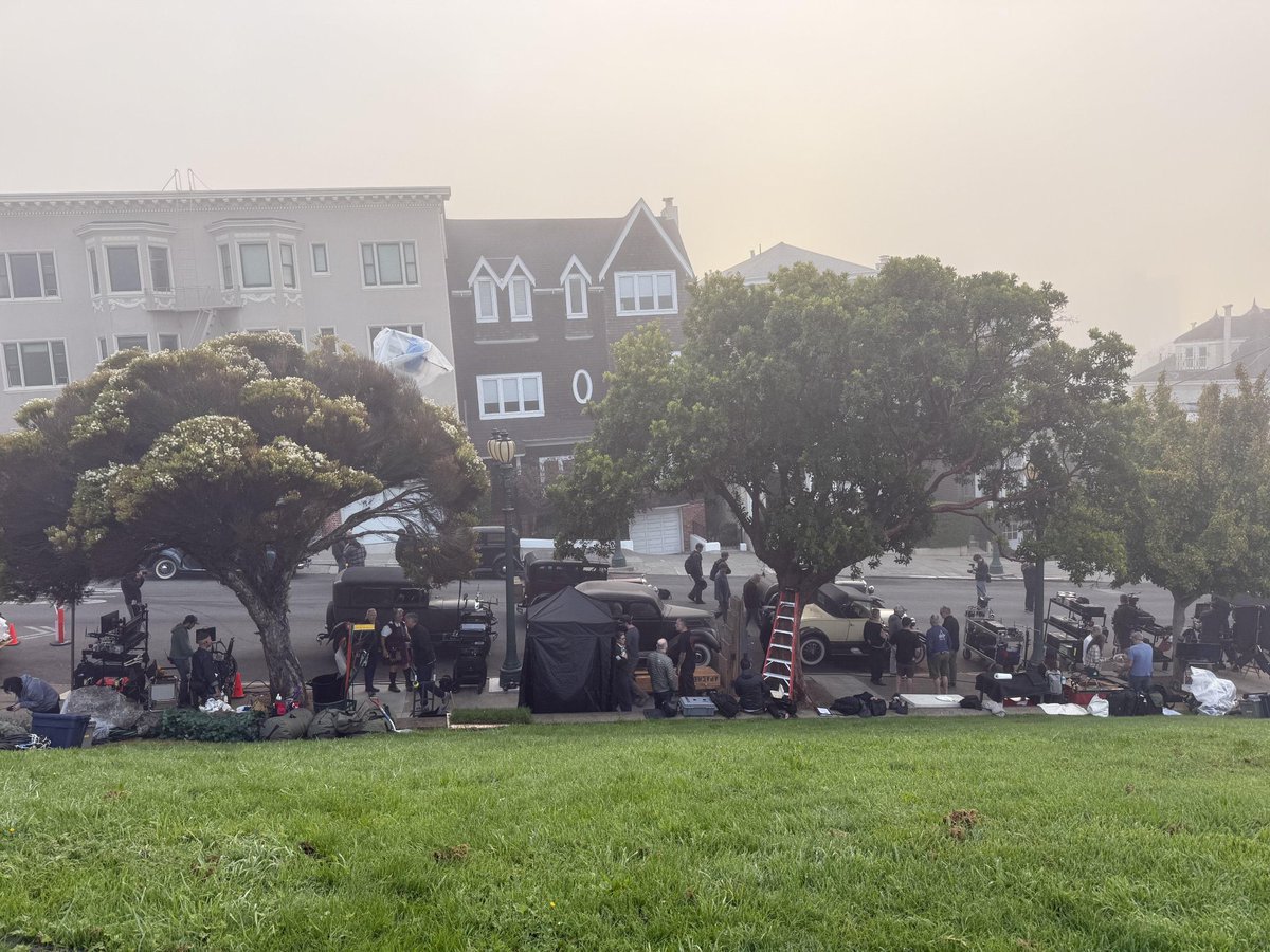 kochsource's tweet photo. New photos from the set of Cooper Koch’s upcoming film ‘Fog City’ in San Francisco!

Cooper was unable to attend the New York Film Festival premiere of Luca Guadagnino’s ‘Artificial’ due to his filming schedule. https://t.co/dkqhdK1SoL
