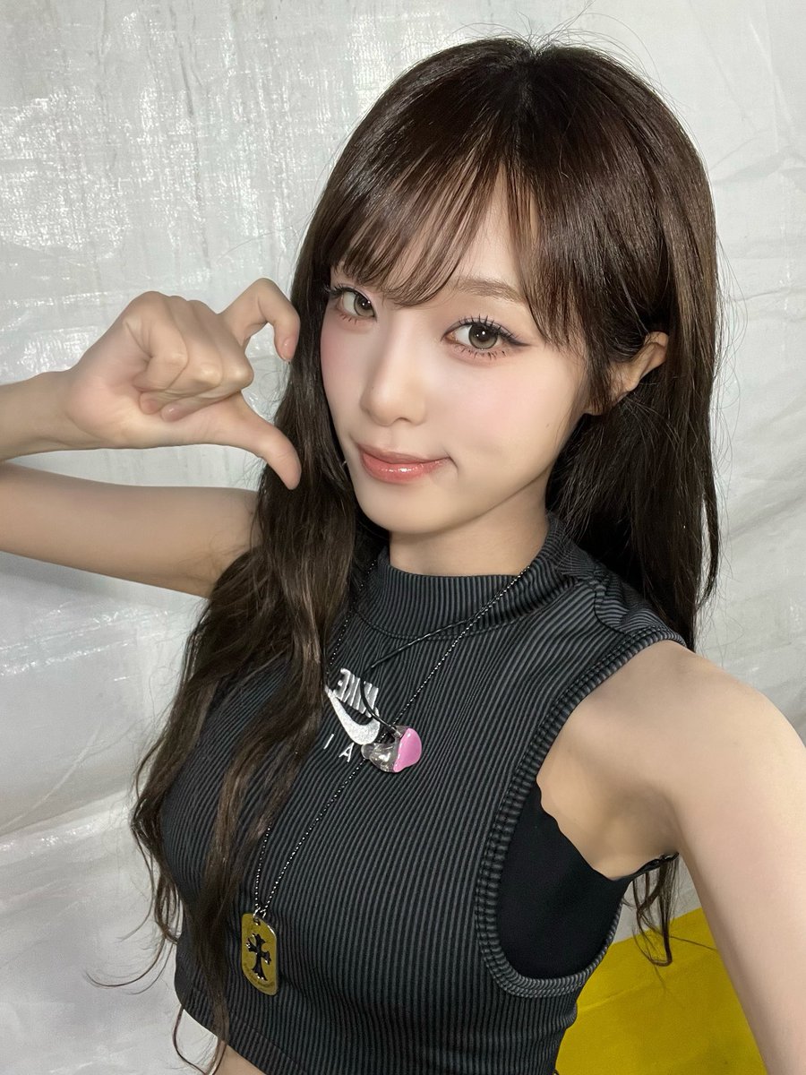 yellow_3e3's tweet photo. 톤다운을 해도  미녀는 미녀다 https://t.co/JmNvCdsLRa