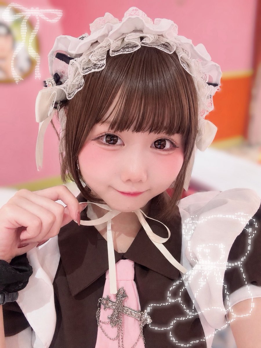 atmaid_abi's tweet photo. ヘッドドレスごし頭なでなでされるとすぐ涙が零れちゃうよ♡ https://t.co/OqJXH9g9qi