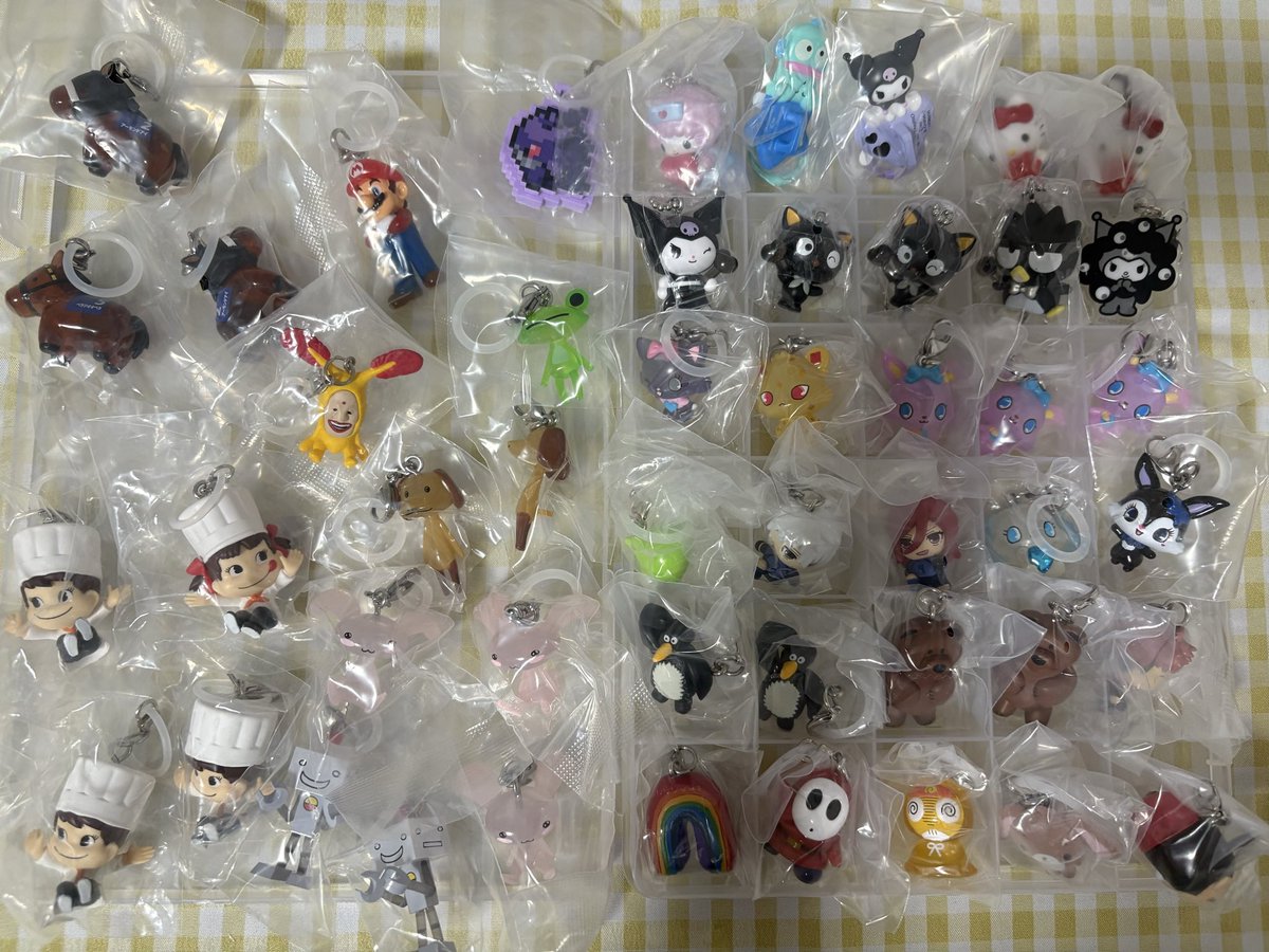 cocoa1488's tweet photo. 【買取・交換】めじるしアクセサリー　ガチャガチャ

譲　写真の物

求　定価＋送料、交換は過去めじるし激求（サンリオ、カービィ、カードキャプターなど）

めじるし何でも求めてるので1度ご提示いただけると嬉しいです！
交換はできればヤフフリ経由
抱き合わせお願いする場合があります。 https://t.co/VL2gngv45O