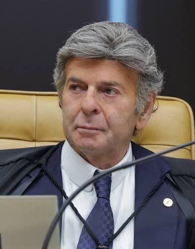 guiifaixa's tweet photo. Vamos querer, Fux https://t.co/5YNFfxSfA5