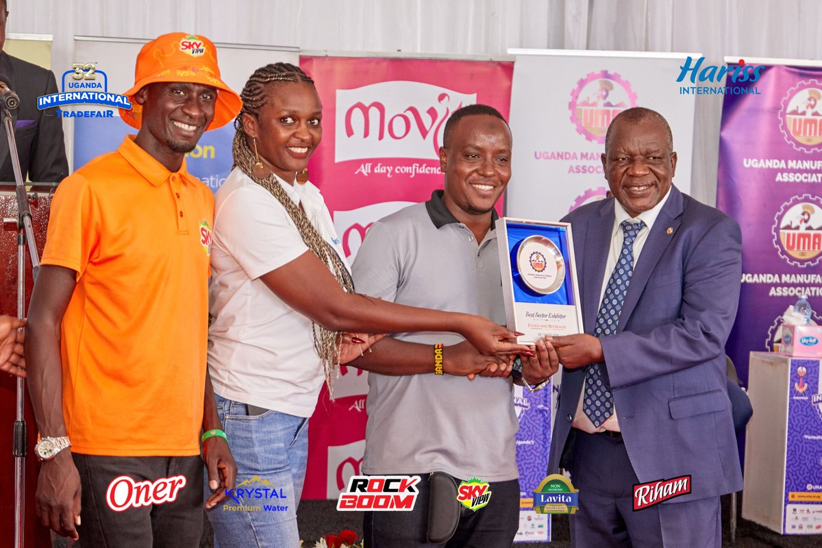 HarissIntLTD's tweet photo. Another year, another moment to be proud of. Two awards won at the UMA Trade Fair. 🏆

🥇 Best Sector Exhibitor, Foods and Beverages
🥈 Runners Up, Best Overall Exhibitor

#UGITF2026 #HarissAtUMA https://t.co/8fgg9ZdNxC