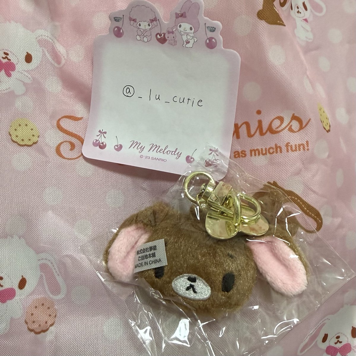 _lu_cutie's tweet photo. ガチャ 交換 
シュガーバニーズ シュガバニ どこでもぬいぐるみチャーム

【譲】くろうさ

【求】ブルーベリーうさ 

名古屋手渡し又は郵送希望です。
交換可能な方お気軽にお声掛けください https://t.co/pMCpwI8VhC