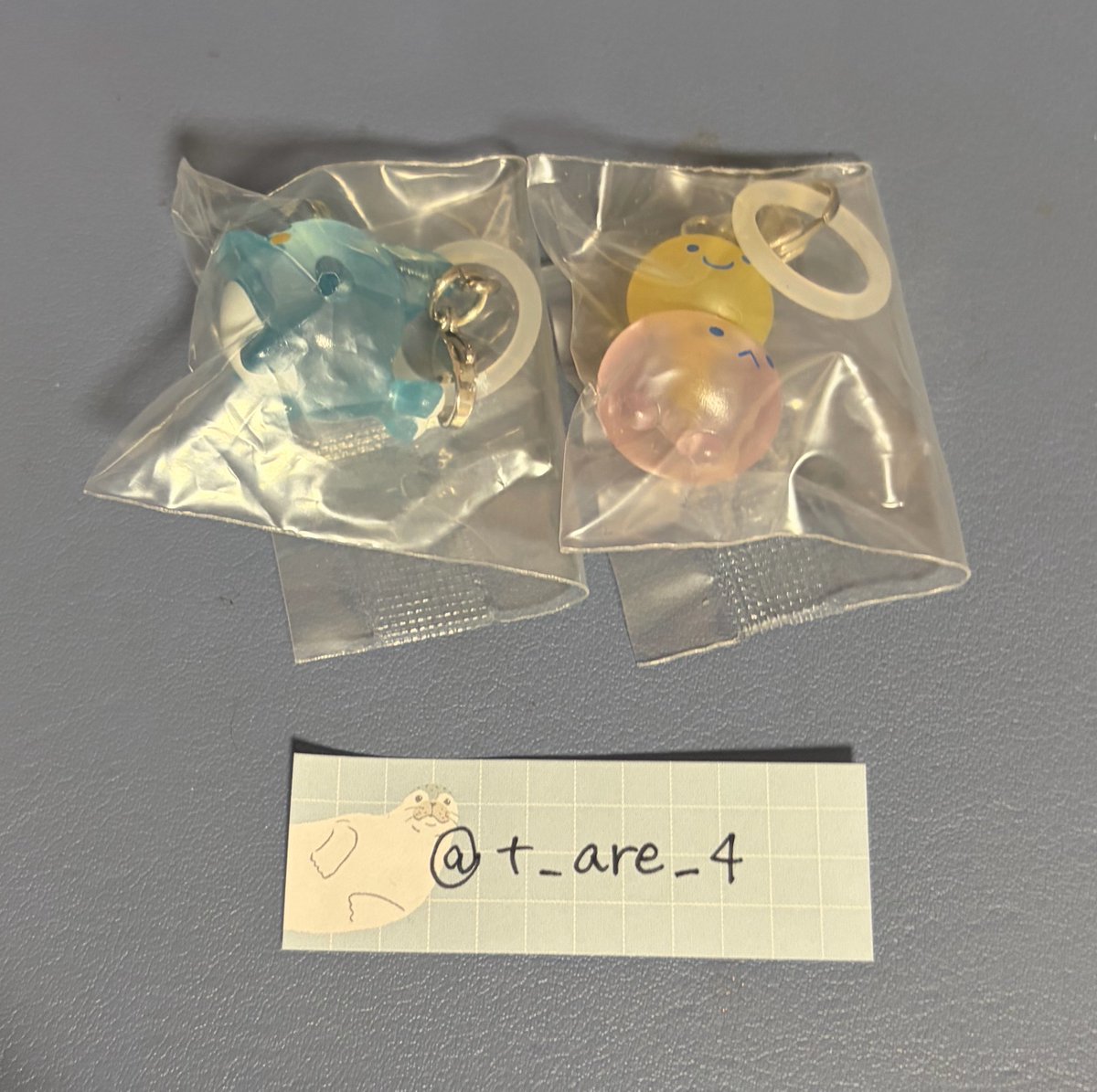 t_are_4's tweet photo. 【交換】たまごっち めじるしアクセサリー

譲：いるかっち、べびまるっち&amp;りくキッズ
求：くちぱっち

郵送希望
検索からもお気軽にお声がけ下さい！ https://t.co/DLveZ5fpeU