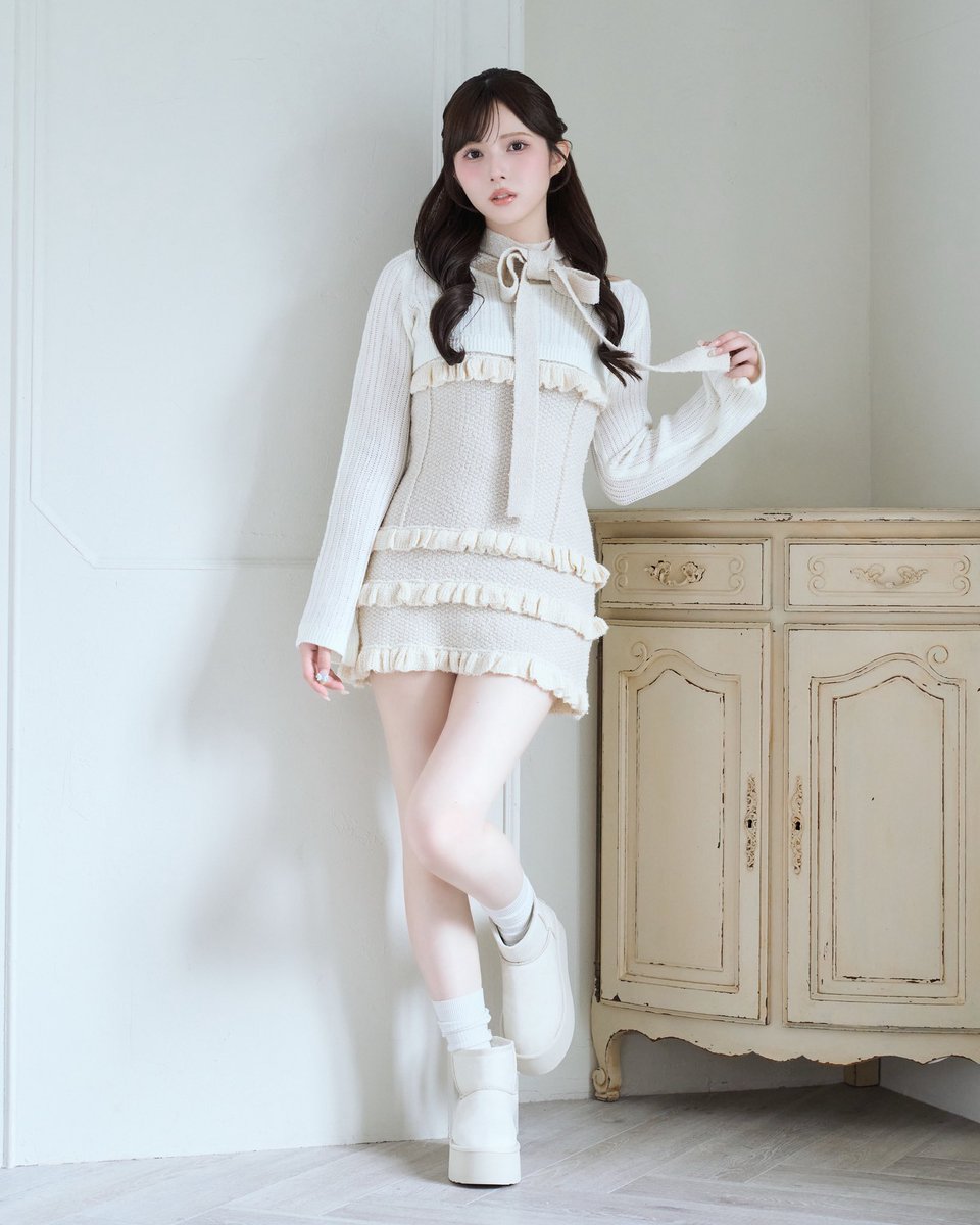 rosemuse_'s tweet photo. ┈𝑛𝑒𝑤 𝑎𝑟𝑟𝑖𝑣𝑎𝑙

"Many frills mini knit o/p set"
color : pink/beige
¥19,800(tax in)

release
⁡⁡↪︎web 10/13(tue) 20:00~
⁡⁡↪︎store 10/14(wed) 11:00~

◾︎pink : 155cm
◾︎beige : 165cm
⁡
#RoseMuse https://t.co/sH7iXpWyNP