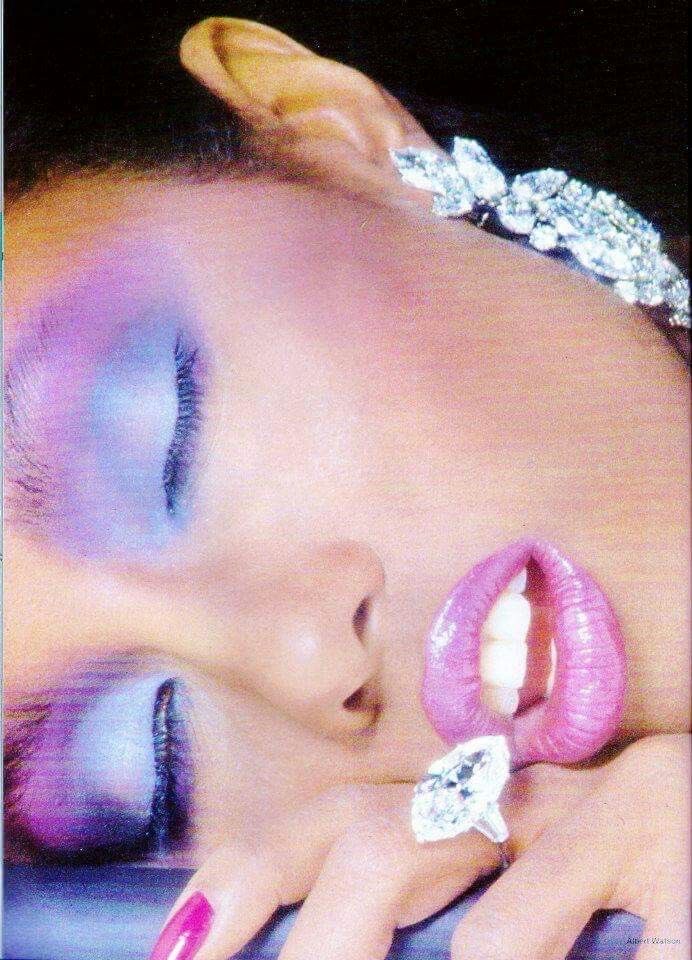 somalijpgs's tweet photo. Iman for Vogue Germany 1982 https://t.co/h3EZz6P15t