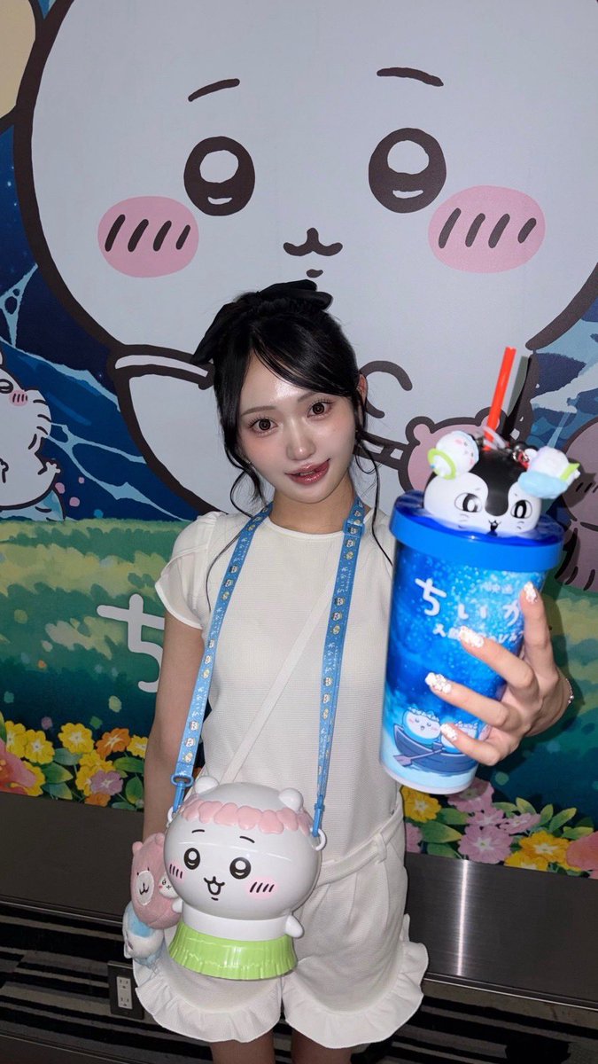 Kity_0315's tweet photo. 何度でも言わせてもらうけど脂肪吸引はチェ院長一択やろ

←ビフォー　　　　　　　　　　　　アフター→ https://t.co/fVWkqapIdl
