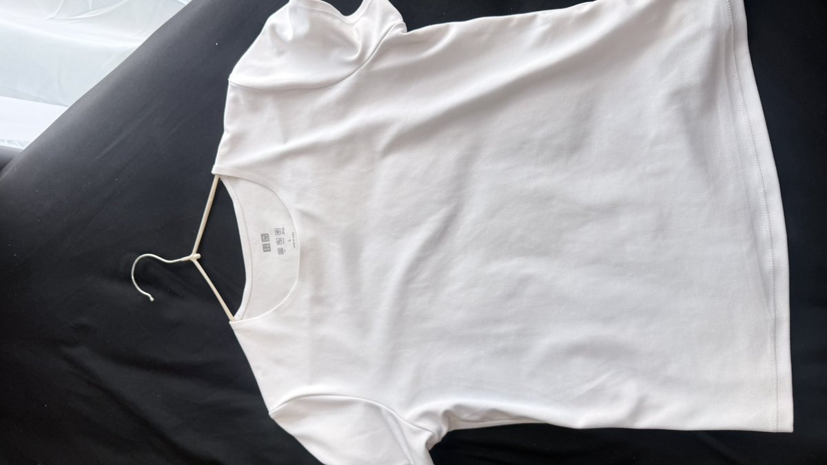 pepipepieee's tweet photo. Uniqlo 200 รวมส่ง ใส่ไปสามครั้ง ตำหนิตรงไม่รู้โดนไรลองเอาไปคลีนเองนะคะ
#ส่งต่อ #ส่งต่อเสื้อผ้ามือ2 #เสื้อผ้ามือ2 #เสื้อผ้ามือสองสภาพดี #เสื้อผ้ามือสองราคาถูก #ส่งต่อเสื้อผ้า #เสื้อผ้ามือสอง #กระเป๋ามือสอง #ส่งต่อเสื้อผ้ามือสอง https://t.co/2BS8vHC5KZ