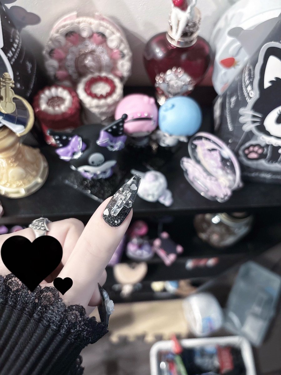 kuka___sab____'s tweet photo. 親指ほんとに可愛い♡♡
やり放題コースにプラスでこのパーツだけでも660円かかったけど、これ選んで正解だった.⋆♱ https://t.co/MvPudfHS0u
