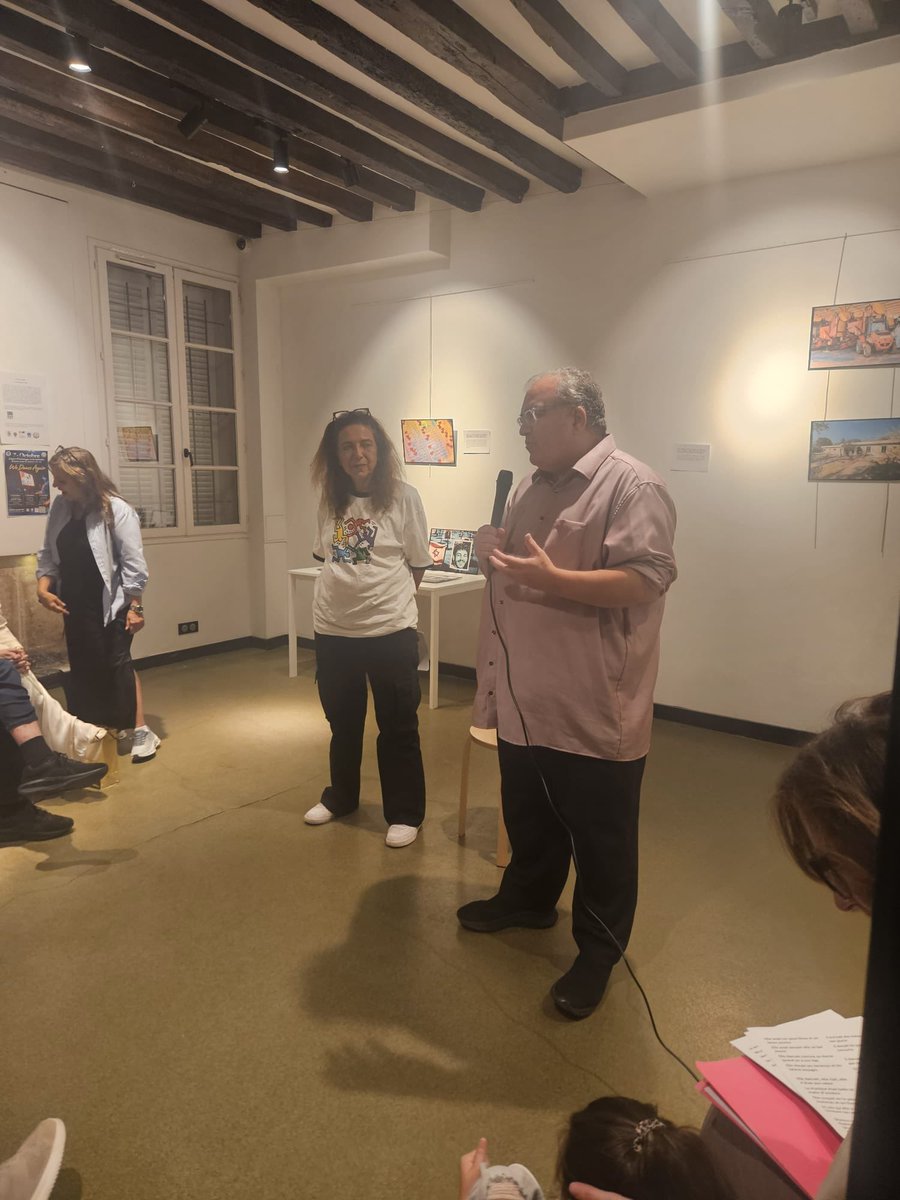 mahorchiche's tweet photo. Très émouvant hommage aux victimes du 7Octobre
Exposition
Chants
Allumage de bougies
De l'horreur du 7 Octobre à la résilience voilà le chemin depuis la Libération des Otages

On n'oubliera jamais !
Merci à tous les bénévoles 🙏

#Gaza #Israel #France  #NeverForget https://t.co/oAYW3BloVB