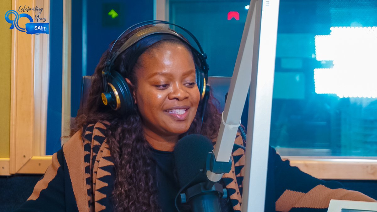 SAfmRadio's tweet photo. [ON AIR]
Good Afternoon and welcome to the Tuesday edition of #TheFullCircle with @BridgetMasinga from 13:00-15:00.

On today’s show, we bring you:
#StagesPagesScreensAndMore: Award-winning Singer/Songwriter Tresor  headlines Our Origin Festival; Loeries Creative Week 2026, #HealthAndWellness: Nail Disorders with Dr. Judey and #HowSouthAfricaWorks: Understanding Coalition Governments and more!

Lead the conversations that move us: 104–107 MHz FM  l Call us: 086 000 2032 | WhatsApp: 0614104107 l Live stream:https://t.co/ftmFkD2iSE

#ConversationsThatMoveUs