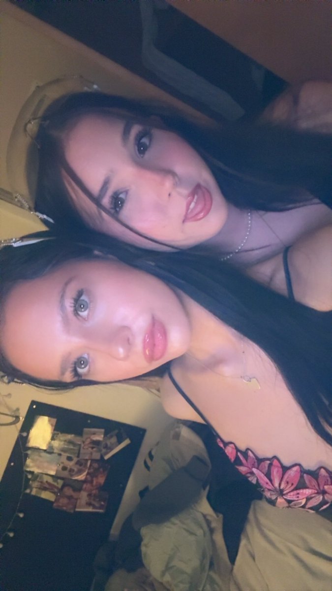 brattyloretta2's tweet photo. Who wants a duo call today ? 🦶🏼 https://t.co/AsLzIxmiA4