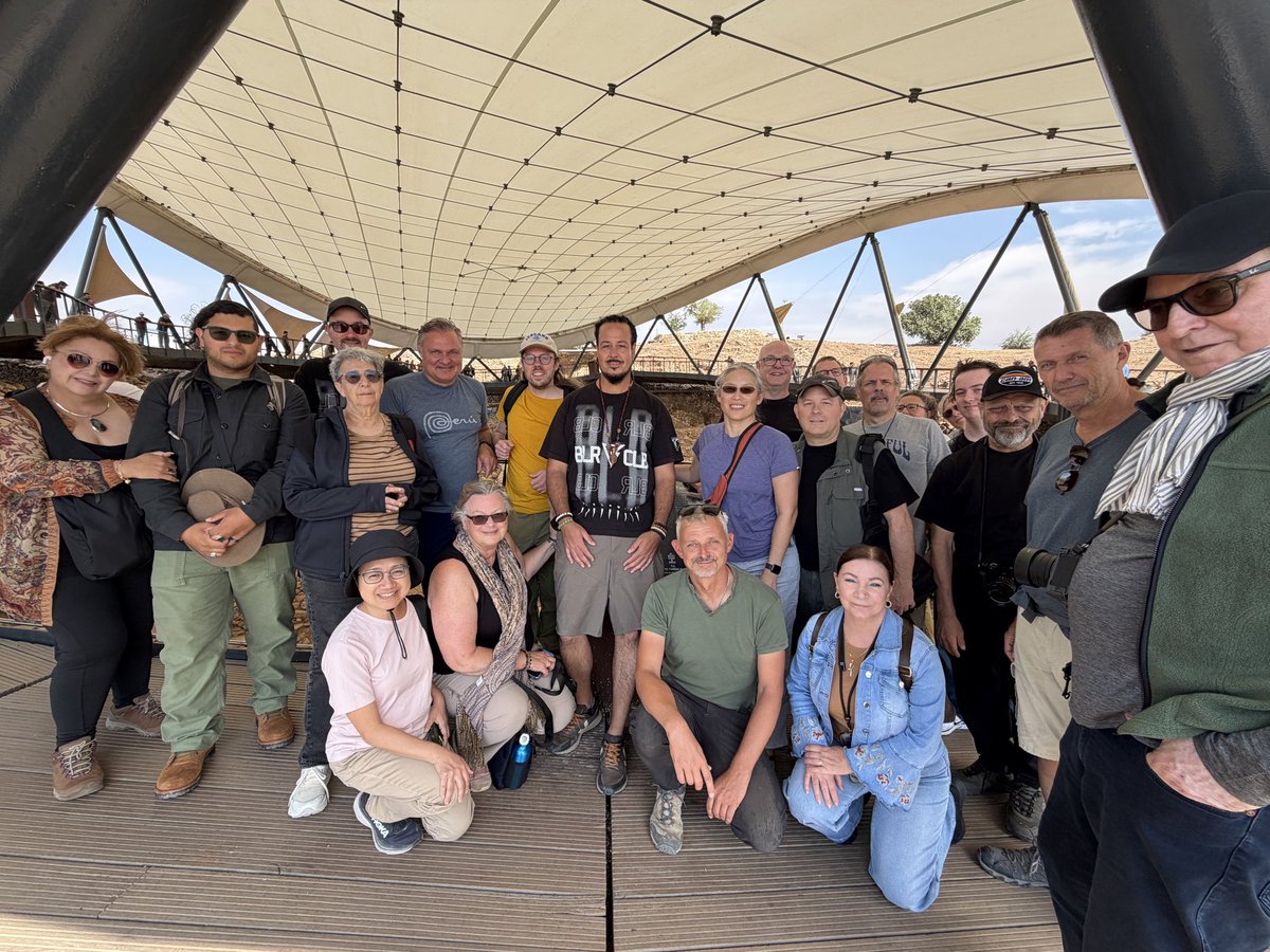 Anyextee's tweet photo. @drleeclare joins our Adept Expeditions @AdeptExpedition group at Göbekli Tepe—sharing his insights from years of archaeological work at one of the world’s most extraordinary ancient sites. https://t.co/iZ6976FoCu