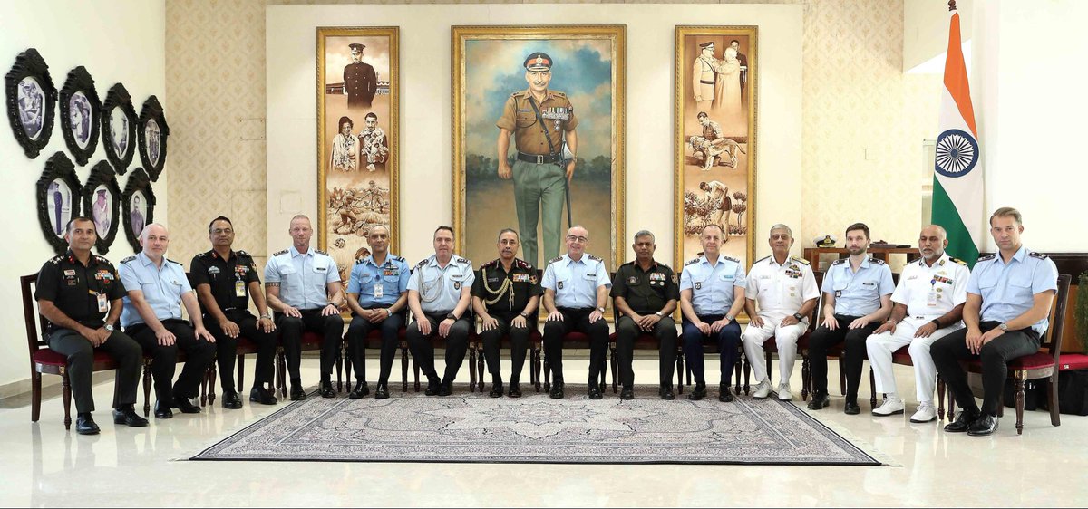HQ_IDS_India's tweet photo. Gen NS Raja Subramani, #CDS accorded a warm welcome along with a ceremonial guard of honour to General Carsten Breuer, Chief of Defence, #Germany, on his official visit to India on 06 October 2026.

The discussions between the two leaders reaffirmed the enduring #IndiaGermany defence partnership and focused on strengthening military cooperation and deepening strategic & technological engagements.

🇮🇳 🤝 🇩🇪 

@DefenceMinIndia 
@SethSanjayMP 
@SpokespersonMoD 
@MIB_India 
@MEAIndia 
@GermanyinIndia