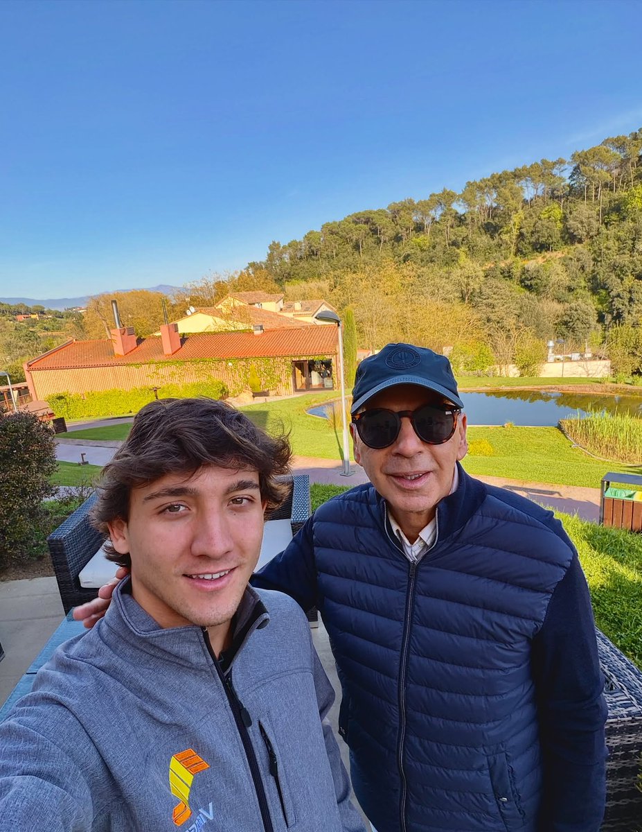 babijunqueira's tweet photo. GODSON RACER https://t.co/7t8ddckly7