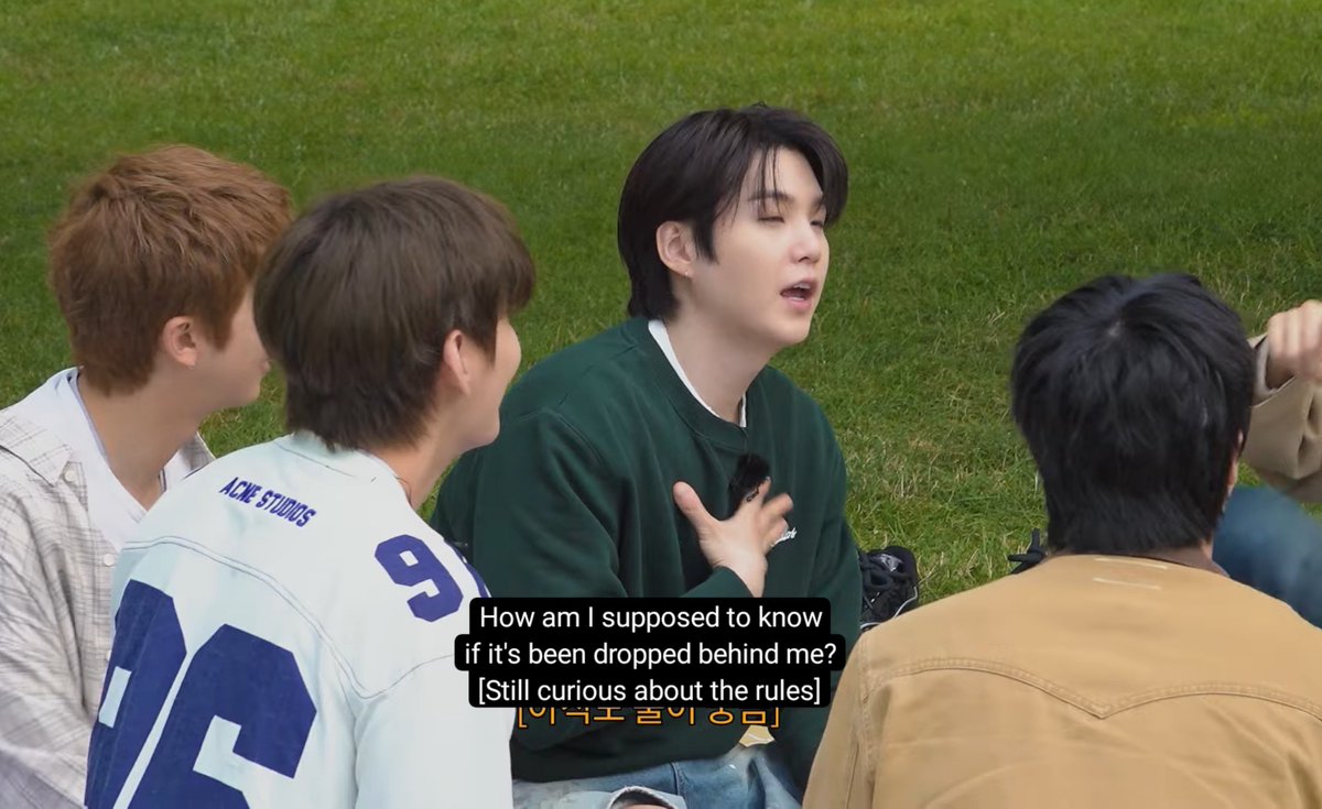 sugatradamus's tweet photo. bts and armys going through a game without understanding the rules OH WELCOME BACK RUN BTS TUESDAY https://t.co/pq9jZar7ey