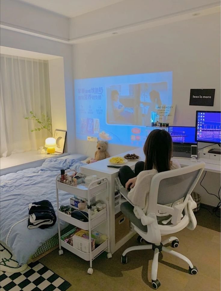 surengk_'s tweet photo. in this economy, beberapa ide kamar aesthetic low budget 🙂‍↕️

- a thread - https://t.co/SXEQJ00t04