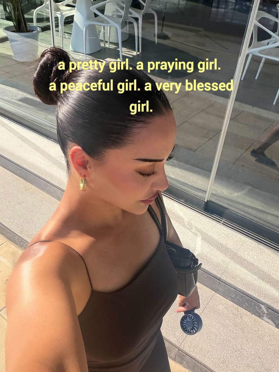 PISCESPRADA's tweet photo. https://t.co/sSdlRDt7W5