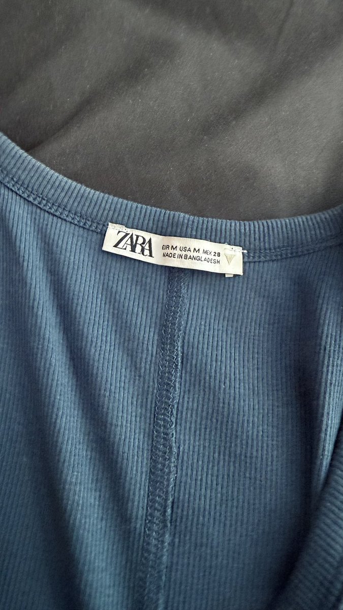 pepipepieee's tweet photo. กล้าม Zara แท้ สีเทากับสีกรม ตัวละ 120 รวมส่ง รับคู่ 220 รวมส่ง
#ส่งต่อ #ส่งต่อเสื้อผ้ามือ2 #เสื้อผ้ามือ2 #เสื้อผ้ามือสองสภาพดี #เสื้อผ้ามือสองราคาถูก #ส่งต่อเสื้อผ้า #เสื้อผ้ามือสอง #กระเป๋ามือสอง #ส่งต่อเสื้อผ้ามือสอง https://t.co/RwvcHkYDQ2