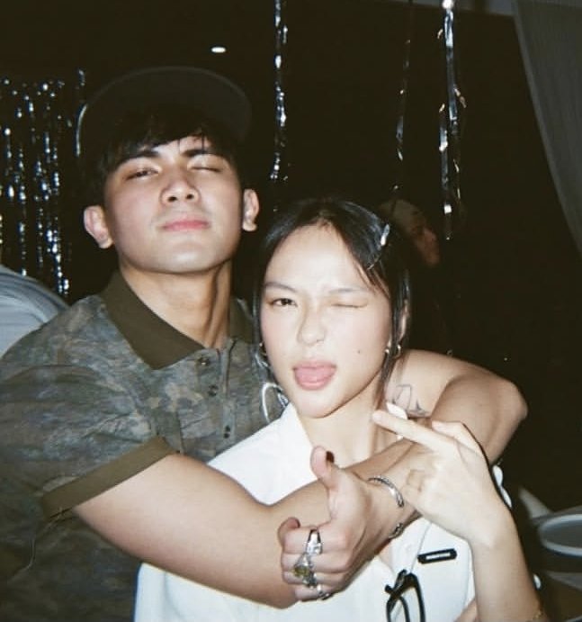 lovingjarain's tweet photo. POTANGENAAAHHHHH ANG JARAIN KO 🥹🩵 

HAPPY BIRTHDAY JJ🎂🩵💚 https://t.co/bz9VSK0hYA