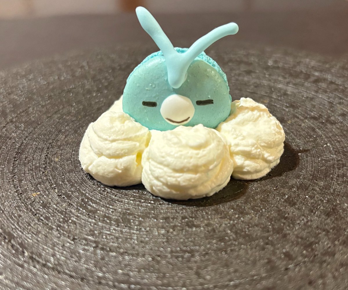 mushino625's tweet photo. 一時期狂ったようにマカロンばっかり作ってた https://t.co/2rFwodQmmX