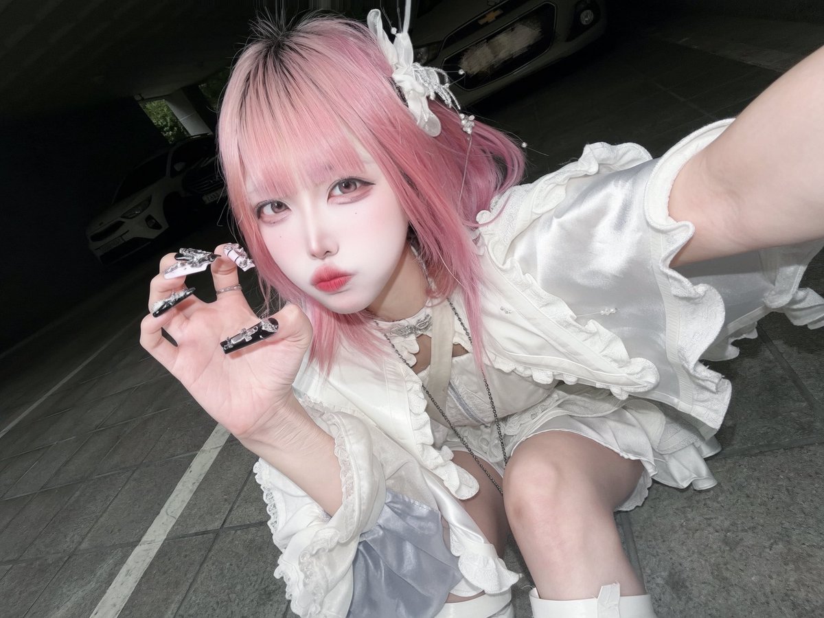 LuciDreaM_YUNA's tweet photo. 🤍💙 https://t.co/xYpUCpgsro