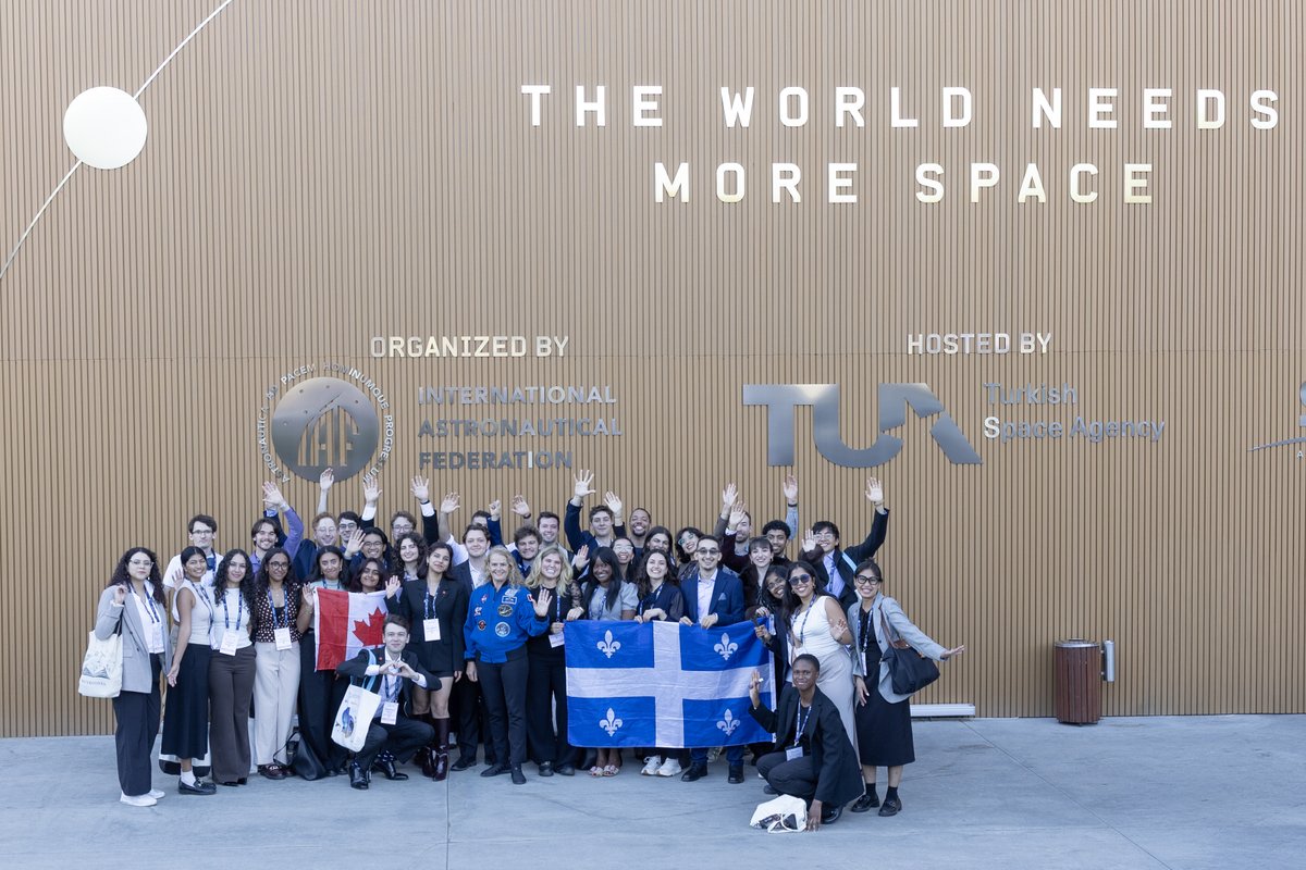 LHonnorat's tweet photo. IAC 2026, Antalya : la délégation canadienne avec l'astronaute Julie Payette, Ameca aux couleurs de l'ESA, la mascotte du congrès et la plénière d'ouverture. The world needs more space. #IAC2026 @iafastro @esa https://t.co/MU8iGytWqY
