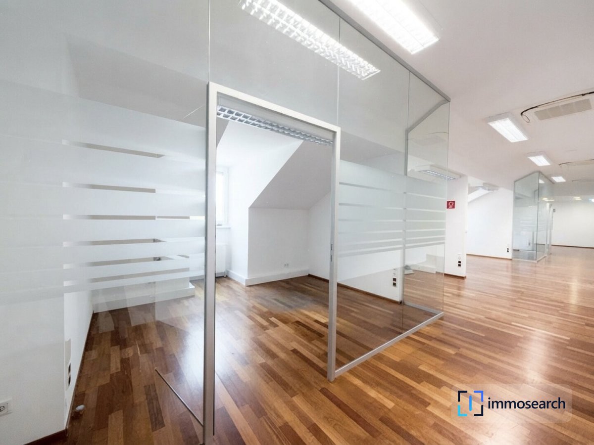 immo_aldin's tweet photo. Am Nußdorfer Platz in 1190 Wien steht ein hochwertig ausgestattetes Büro mit ca. 212 m² im 4. Obergeschoss | DG zur Miete bereit: 6 Räume, getrennte Sanitäreinheiten, Parkettboden, eingerichtete Teeküche, abgehängte Decke…

Mehr erfahren: https://t.co/0iv82k5OCD https://t.co/ZcSIyzuKHv