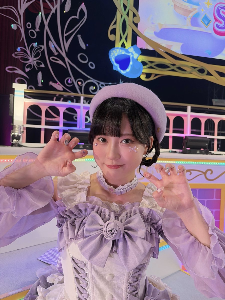 m_yuuka5151's tweet photo. #たんプリライブ
お衣装に合わせた紫ネイルでしたԾ ̮ Ծ
薔薇とキラキラとリボン🤍💜

#たんプリ #プリキュア #precure #プリキュアライブ https://t.co/WUpeqPDYwp