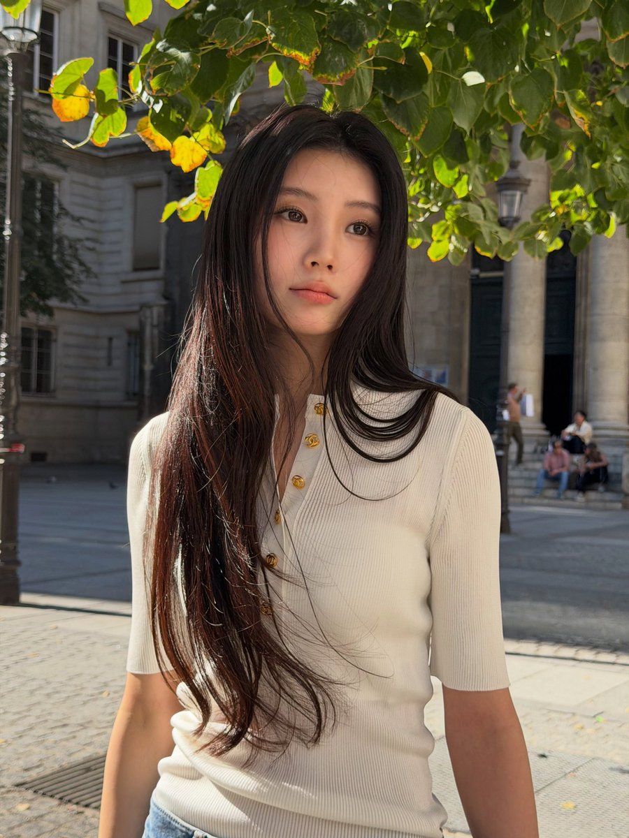 0owoni's tweet photo. 어른여자할거야 아기할거야 딱정해 https://t.co/6xWZgqZVjA
