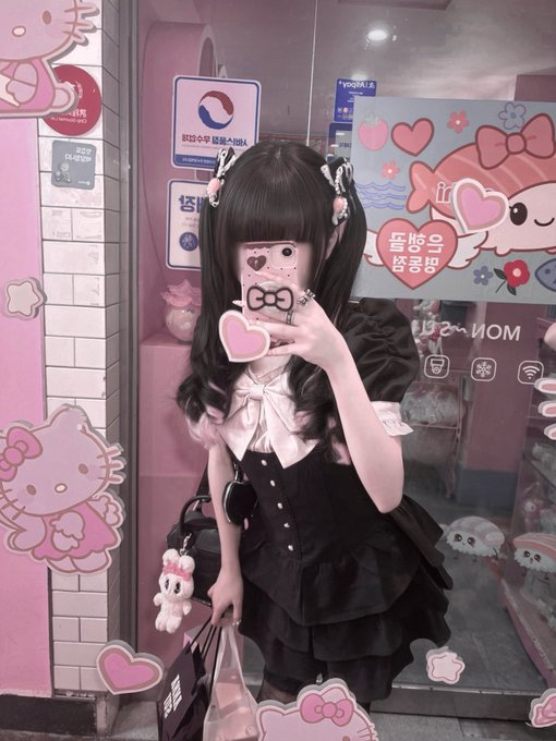 GregLyo47712148's tweet photo. 地雷系とデートしよ♡  
#裏垢女子 https://t.co/0CRdlwGGc2