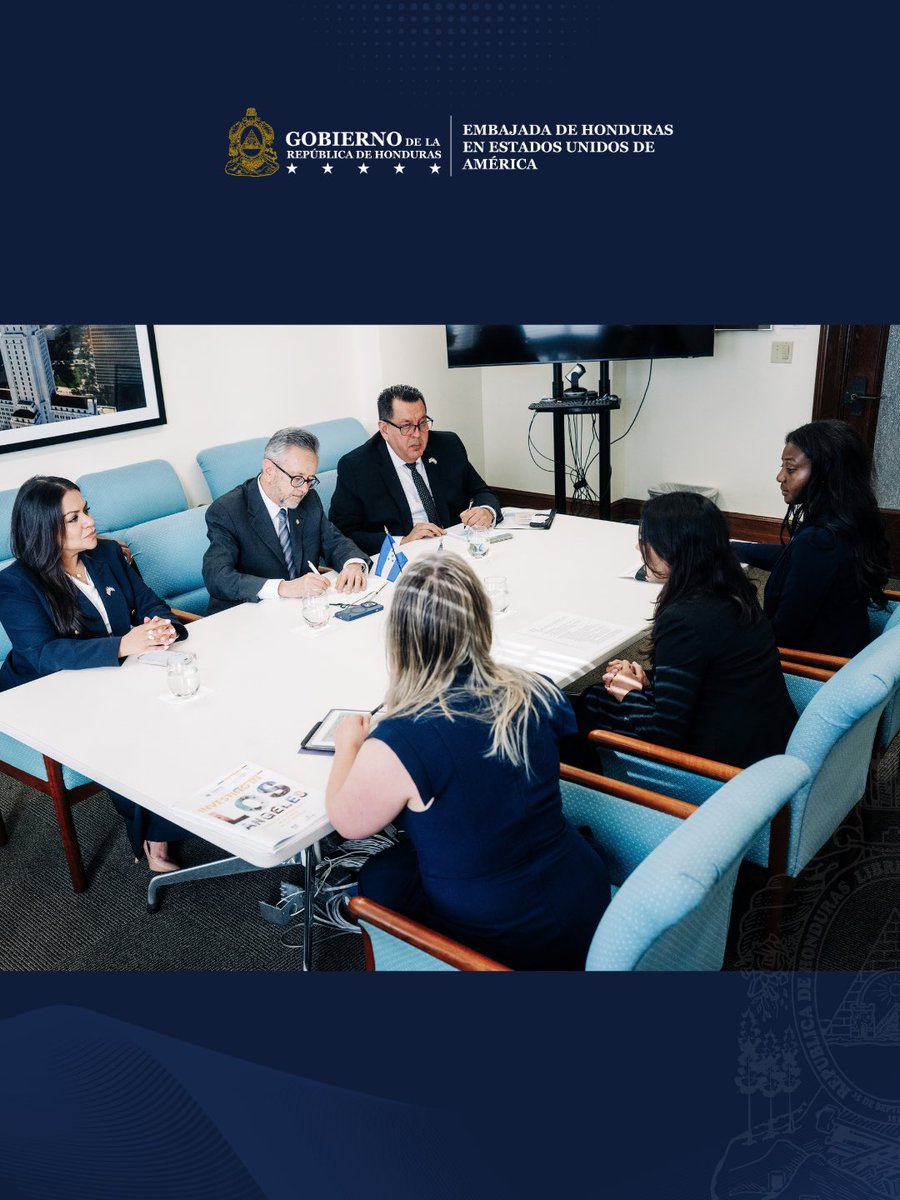 HondurasEmbUSA's tweet photo. Reunión con la vicealcaldesa de Los Ángeles sobre cooperación e inversión. 🇭🇳🤝🇺🇸
#Honduras #LosÁngeles #Diplomacia #Inversión #CiudadesHermanas https://t.co/QPX4dPhTP5