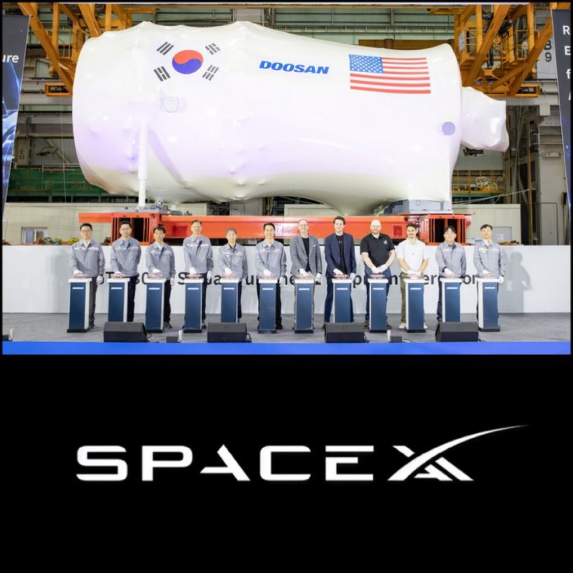 SpaceXchiefx's tweet photo. BREAKING: South Korea’s Doosan Enerbility ships first gas turbine to U.S. for #SpaceXAI 

Doosan held a shipment ceremony in Changwon, South Korea, with SpaceXAI officials attending, to mark its first 380MW gas turbine export to America. https://t.co/NFY8HGtYy8