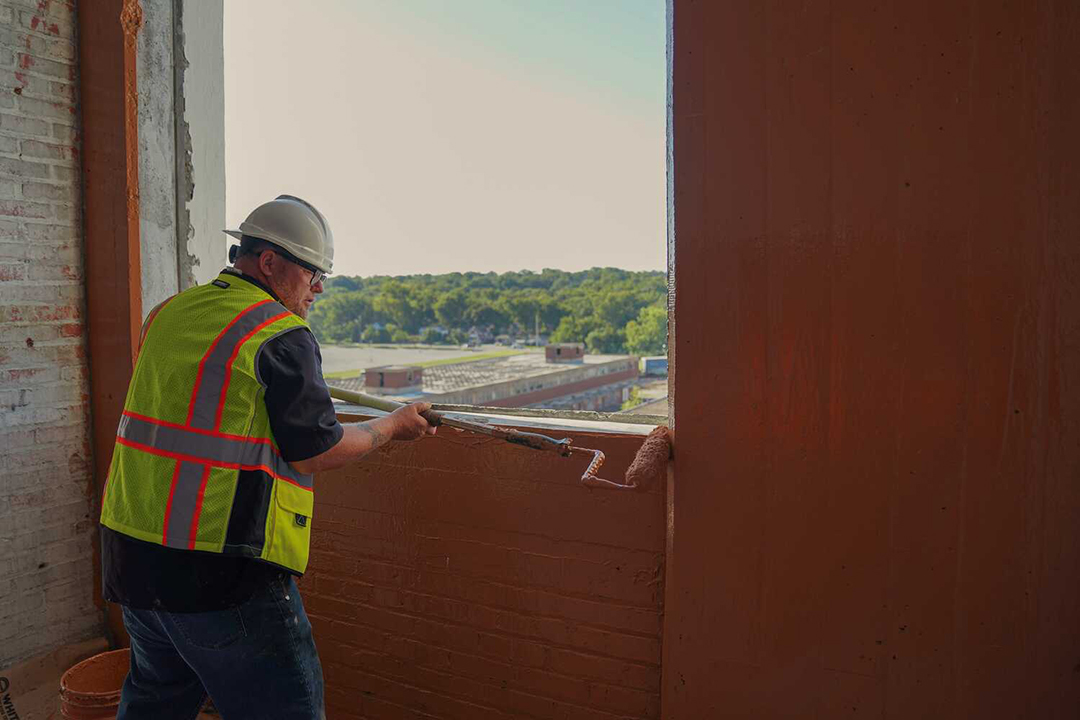 PROSOCO's tweet photo. "There's no true substrate. Just layers of brick." The project team restoring the former Hardesty Federal Complex in KCMO is encapsulating 12 stories of brick with a PROSOCO sandwich: Cat 5 on the interior, and BMC II on the exterior. https://t.co/18XDC2ZQSn https://t.co/0QcCAWuLhn