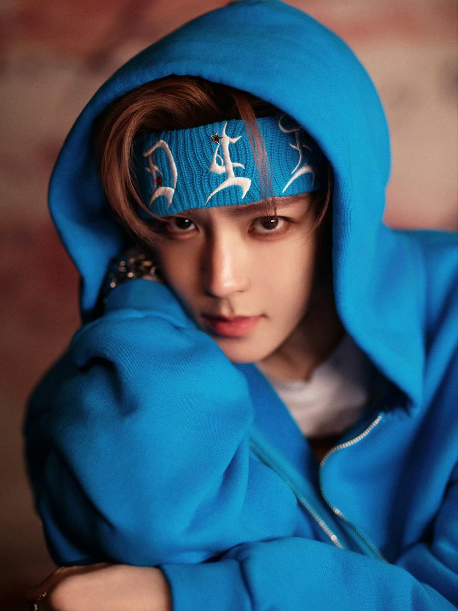 HMHUpdates's tweet photo. 10/06/2026 | Hou MingHao’s Studio Weibo Post
Hou MingHao × Nanjing Finless Porpoise Music Festival
#HouMingHao #侯明昊 #SingerHouMingHao #AmazingActor #NanjingFinlessPorpoiseMusicFestival https://t.co/1jHPfIBkMQ