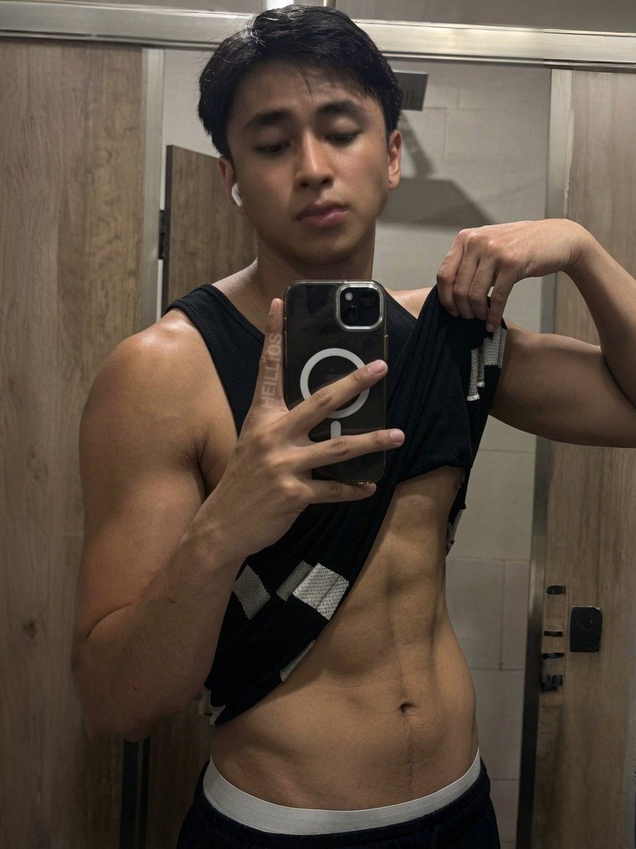 heillioes's tweet photo. ugh sarap talaga nung hands free RALPH 🤭👀 https://t.co/dBQ99LcvKM