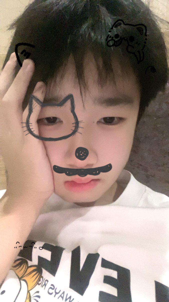 Silasd3iv's tweet photo. 贱狗乖乖被我踩出来吧 #小孩爹 #男初爹 https://t.co/DaMCRMU5N9
