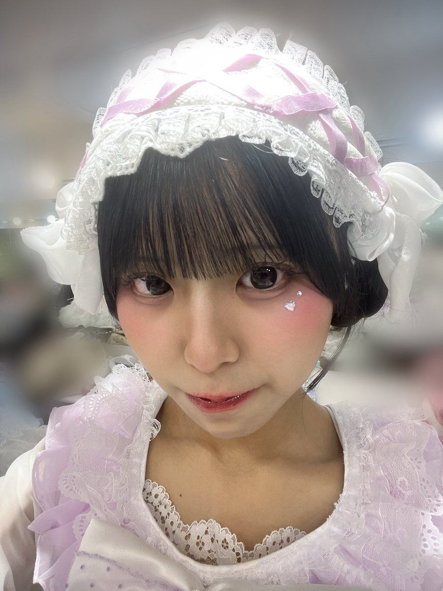 cosmelty_sae's tweet photo. A-oneFES miniお越し下さりありがとうございました！すごい緊張したけど楽しくできたので良かったです🎶今日の気持ちを忘れずにこれからも頑張ります！
明日もがんばろーう🌱 https://t.co/Lt4hMYfA9w