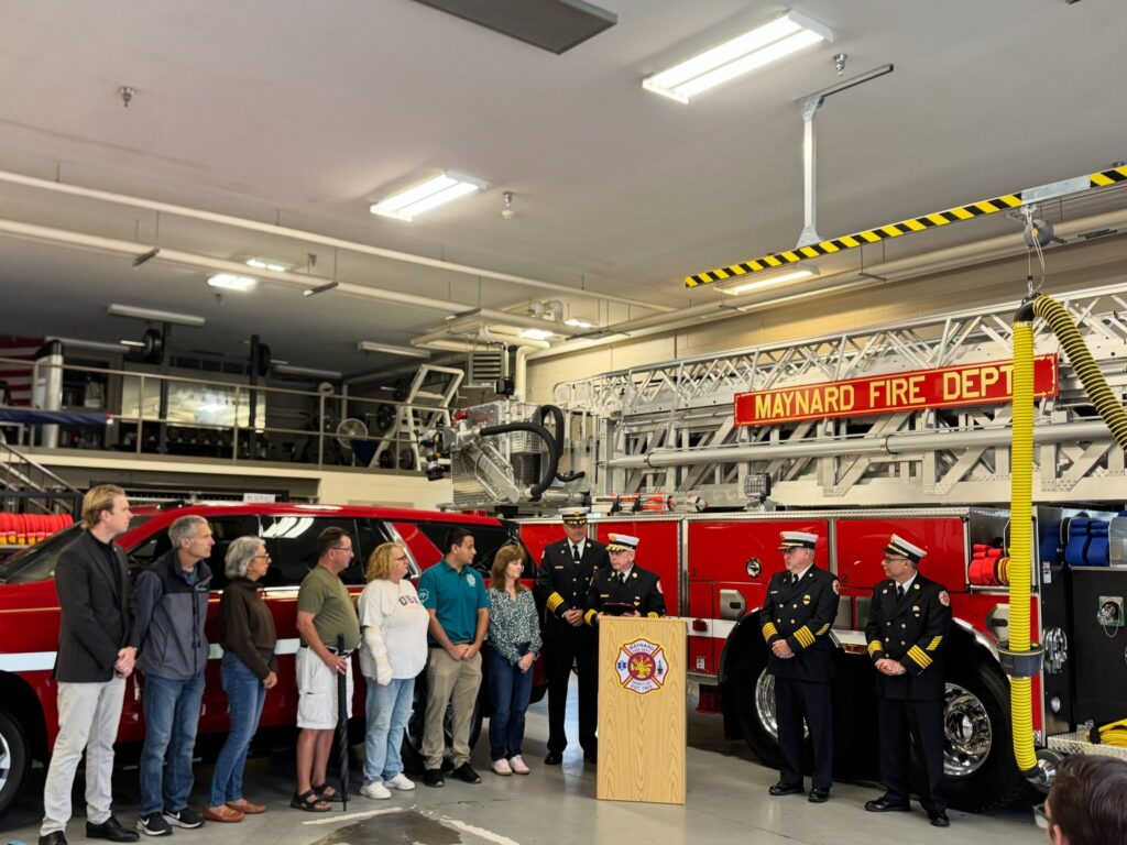 FireApparatus1's tweet photo. Honoring legacy and advancing rescue: Maynard (NY) VFD unveils its new 100-ft Sutphen Tower Ladder dedicated to Thomas P. Phelps and a state-funded 2026 Tahoe EMS vehicle boosting emergency response: https://t.co/VbXatin0Fv https://t.co/w0guB0HUU2