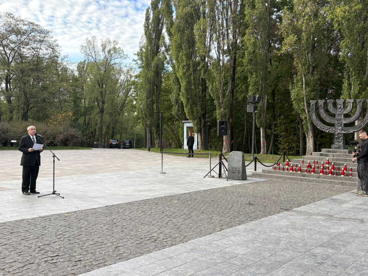 yadvashem's tweet photo. Today at Babyn Yar in Kyiv, where 85 years ago more than 33,000 Jewish men, women and children were murdered in just two days, Yad Vashem Chairman @AmbDaniDayan reminded us that the victims were not a number. Each had a name. An age. A hometown. A family. A future.
 
They were murdered because they were Jews. Their lives must never be reduced to statistics, and their memory must never be erased, distorted or manipulated for political ends.
 
“Historical truth is not a weapon to be bent to the needs of the present. It is a responsibility entrusted to us.”